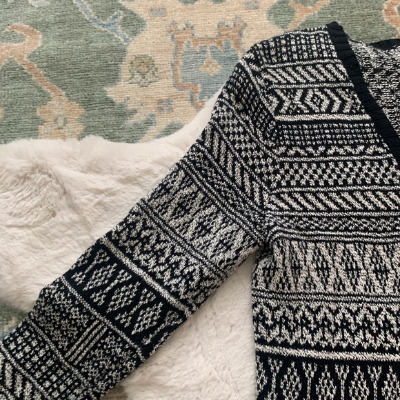 Merona Black & White Geometric Pattern Open Front Cardigan- Size Large - Picture 7 of 10